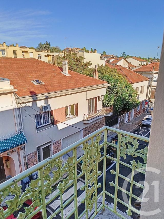 Appartement F2 à louer - 2 pièces - 48.0 m2 - BEZIERS - 34 - LANGUEDOC-ROUSSILLON - Century 21 Comminges Immobilier