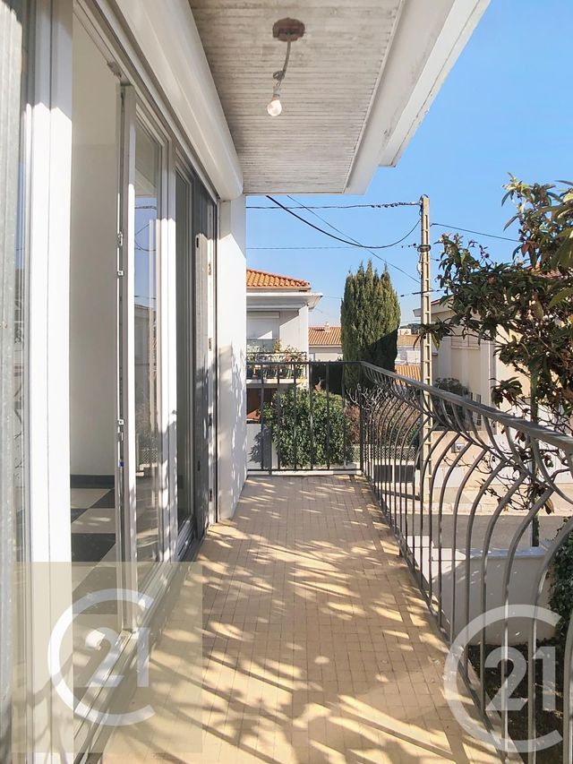 maison à louer - 5 pièces - 119.0 m2 - BEZIERS - 34 - LANGUEDOC-ROUSSILLON - Century 21 Comminges Immobilier